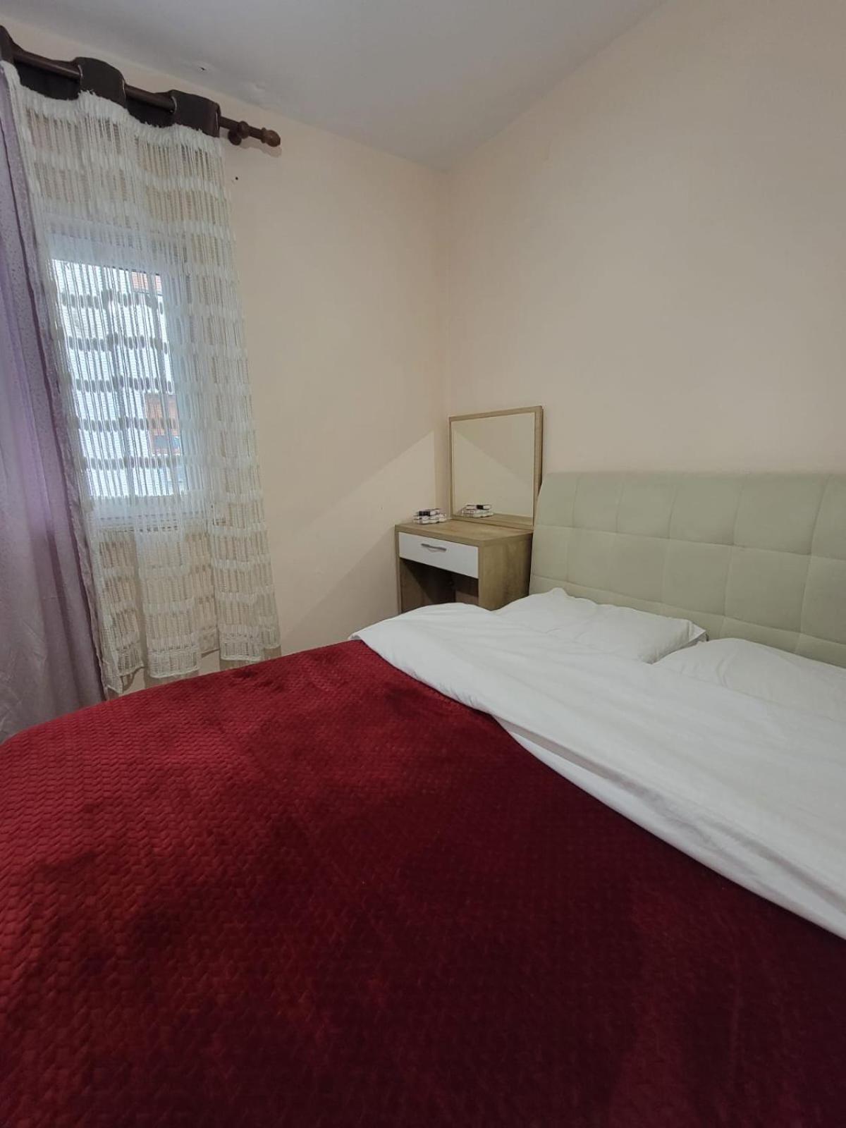 Ajla Komuna Apartament Διαμέρισμα Τίρανα Εξωτερικό φωτογραφία