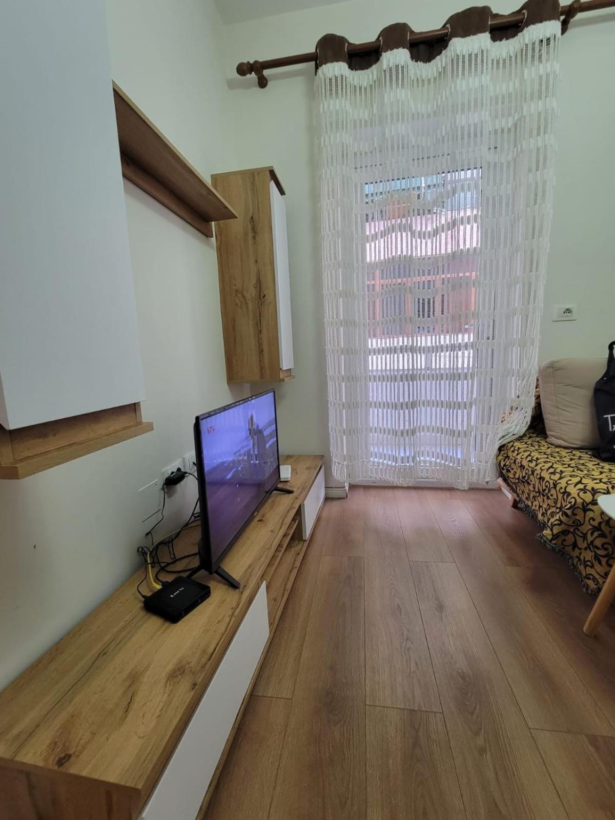 Ajla Komuna Apartament Διαμέρισμα Τίρανα Εξωτερικό φωτογραφία
